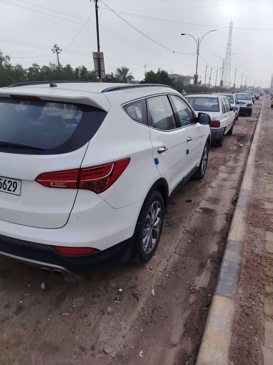 السلام عليكم سنتافي 2015 اربعه سلندر كفاله عامه سبعه راكب ثلاث قطع تبريد تخم تاير رقم بصره انجليزي تحويل ثاني يوم باسمنا شخصيا السياره بيعه ومراوس انفلونزا او اوباما او تشارجر سعر السياره 170 وبيها مجال للشراي فقط السياره موجودبميسان القلعه الصالح الاتصال على رقم الهاتف رجاء مكلف بالنشر راح اخلي لكم رقم صاحبها***********
