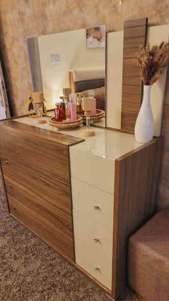 مكلفه بالنشر
غرفه تركيه ٧قطع نضيفه جدآ استخدام قليل مجرات  هايدروليك غرفه تكمه خشب ثكيل ب700 وبيه مجال المكان بغداد 
***********
