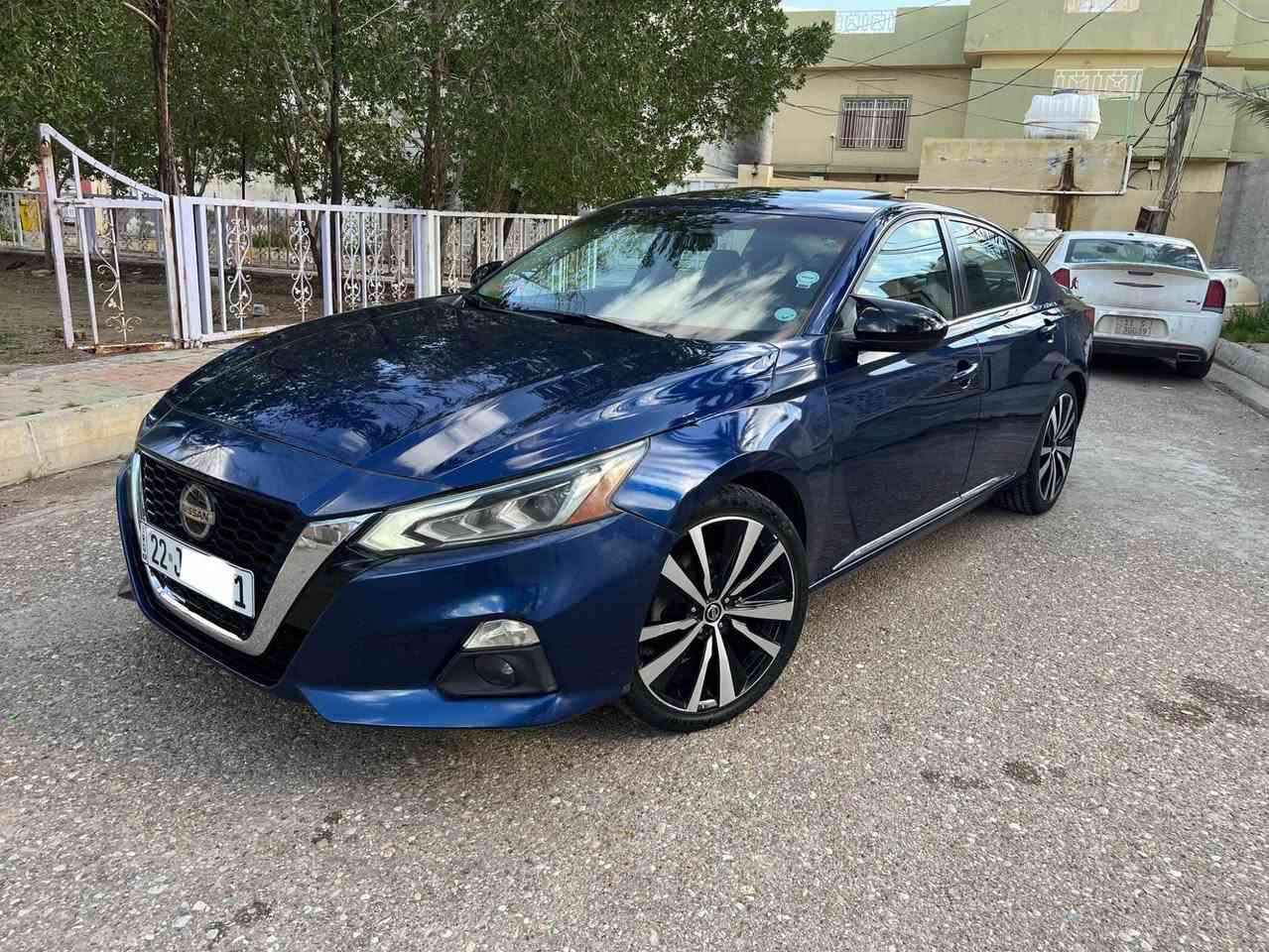 سلام عليكم سياره للبيع 

نيسان التيما 2019✅

مواصفات SR PLAS💪🏿

السياره كامل مواصفات

_ سلايد 

_كشنات جلد

_تدفئة كشنات

_شاشه جبيره

_كشن السايق و كهرباء

_رادارات امامي  

_بصمه اباوب

_تشغيل عن بعد 

_شفتات ستيرن 

—اشاير بلمري 

السياره جديده بدون نقص  ماشيه100 ميل   گير محرك مكفولات ضرر سياره جامرلغ الامامي فقط بدون دواخل وكلشي بل سياره على وضع الشركه ……

سعره138وبيهه مجال

مكان سياره ديالى المقدادية 
رقم ***********‏ المقدادية, ديالى
