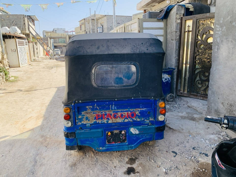 سلام عليكم تكتك بياجو مديل 2018 تكتك كامله تجفيت جديد وراق كامله تكتك خير من الله جادر جديد كهربيات كلهه شغاله سعر تكتك مليون و550 بيه مجال بكاني بياع هاذه رقمي (***********)
