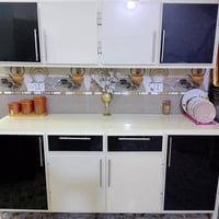 كاونتر اربع قطع سنك وملحق متر ونص والكاونتر مترين فصال درجه اولى مو سو...