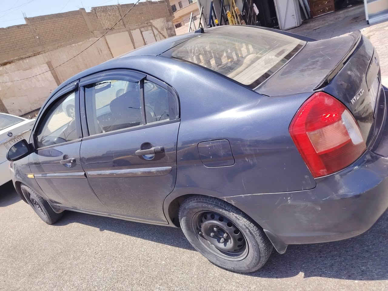 اكسنت موديل 2009رقم نينوئ دولي شرط التحويل محرك 14شرط كير عادي بدون ضرر بدون صبغ تبريد شغل السعر 75$ وبيه مجال ***********/ ***********/ مكلف باالنشر اتصال علئ ارقام الموجوده مكان سياره موصل جانب الايمن
