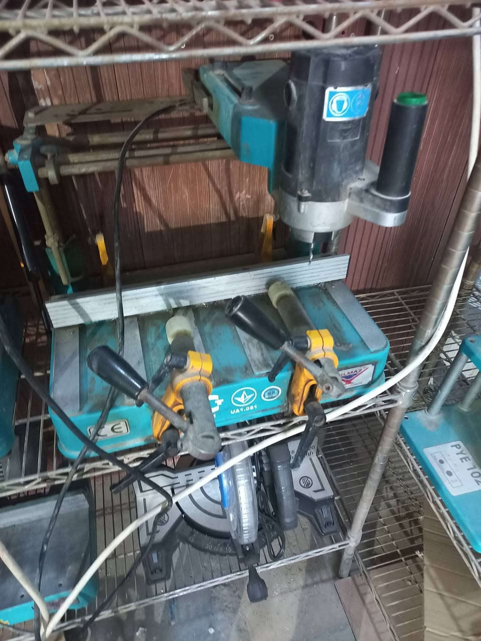 السلام عليكم
كتر يلمز يكص مايل وزاويه 
مفرازه يلمز  نضيفات 
مكاني بابل ***********
