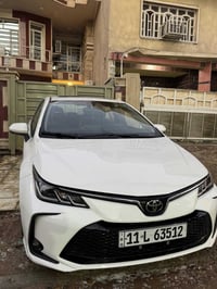 كورلا 2025 للبيع رقم بغداد   ماشية  20 الف  فول مواصفات   محرك 1800  ف...