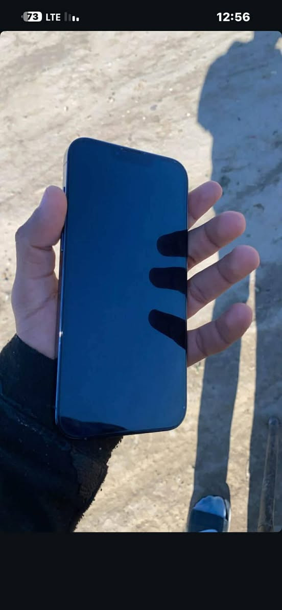 السلام عليكم
ايفون 13 برو ماكس للبيع 
السعر 500الف 
للتواصل***********
