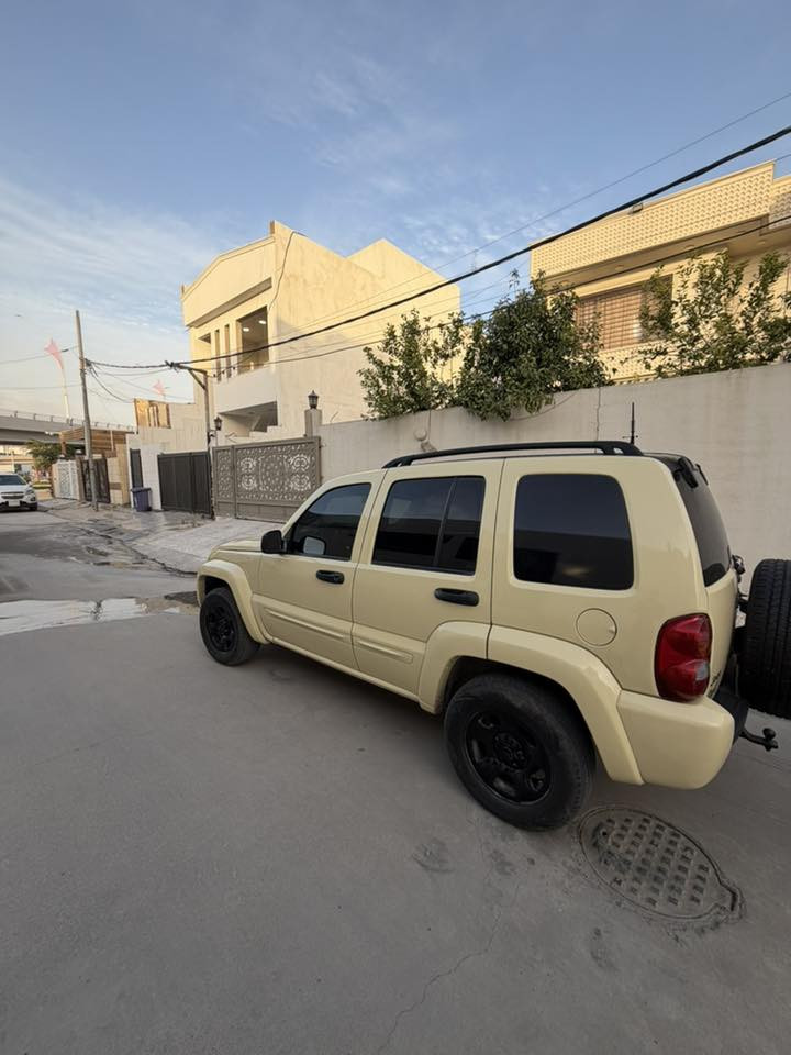 للبيع جيب مزايده
2004
تواصل على وتساب 0780450520
تواصل على خط ***********
