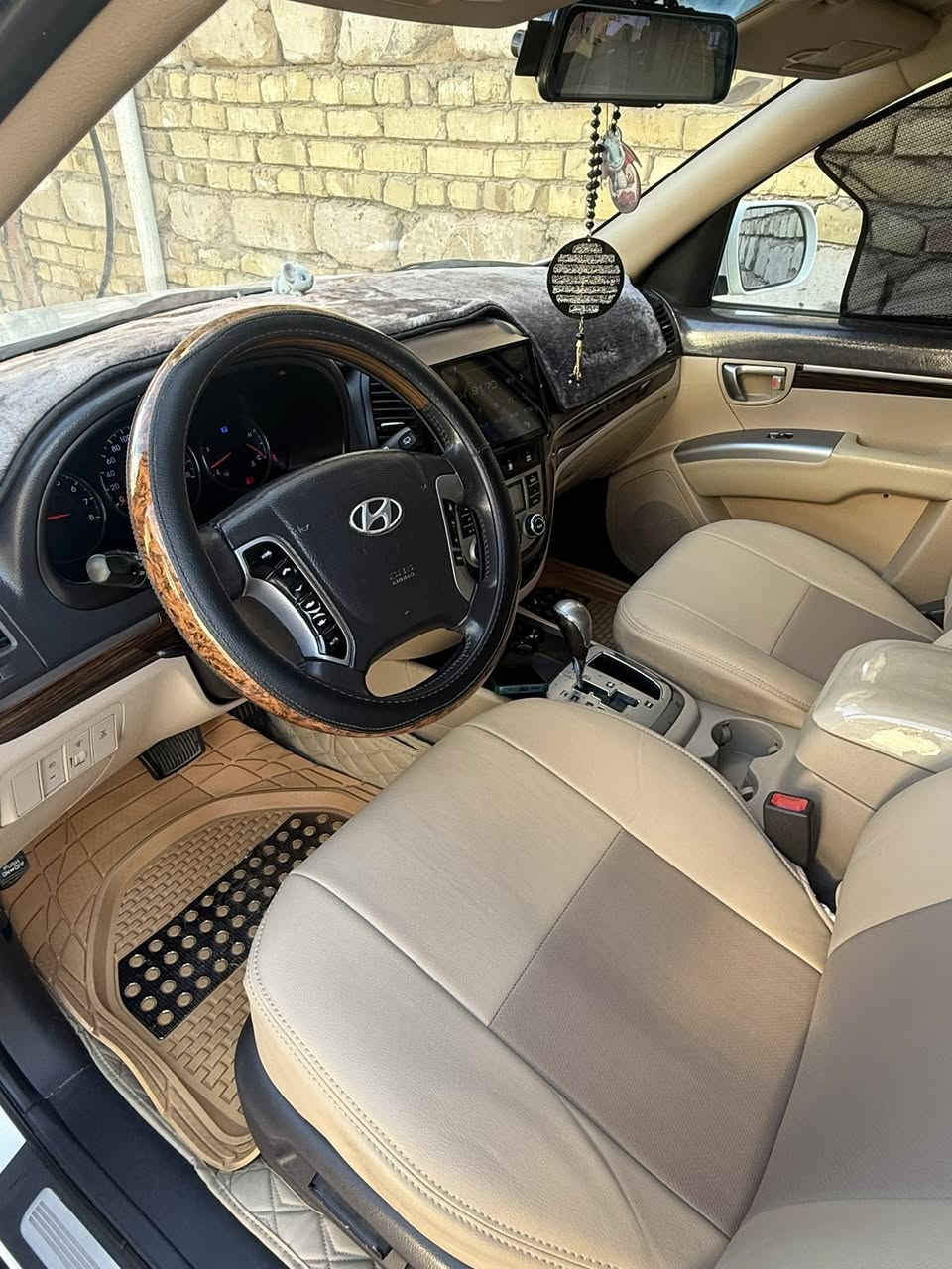 سنتافيا 2012 رقم بغداد دولي بأسمي فول مواصفات مكينه وكير وتبريد ع وضع الشركه مكفوله من الصبغ والتبديل والبارد 
العنوان كربلاء قضاء الهنديه طويريج 
السعر 180  مع المجال البسيط 
للأستفسار ***********
