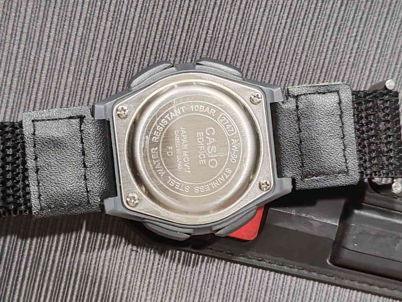 السلام عليكم 
ساعة كاسيو شغالة و نظيفة السعر ٣٠ يوجد توصيل


**إذا كنت صاحب هذا الإعلان وتريد حذفه لأي سبب، رجاءا أرسل رسالة إلى الدعم الفني**