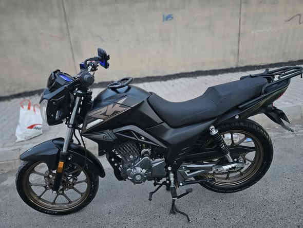 سلام عليكم دراجه Rk 2025 زيرووو صفر ماشيه 12الف مرقم أربيل سنويه كامله شرط تحويل ثاني يوم شلعته نااااار  ودراجه احله بشوف العين *********** هذا رقمي بي واتساب ومتواجد عل فيس 
سعرهه : 1.950
