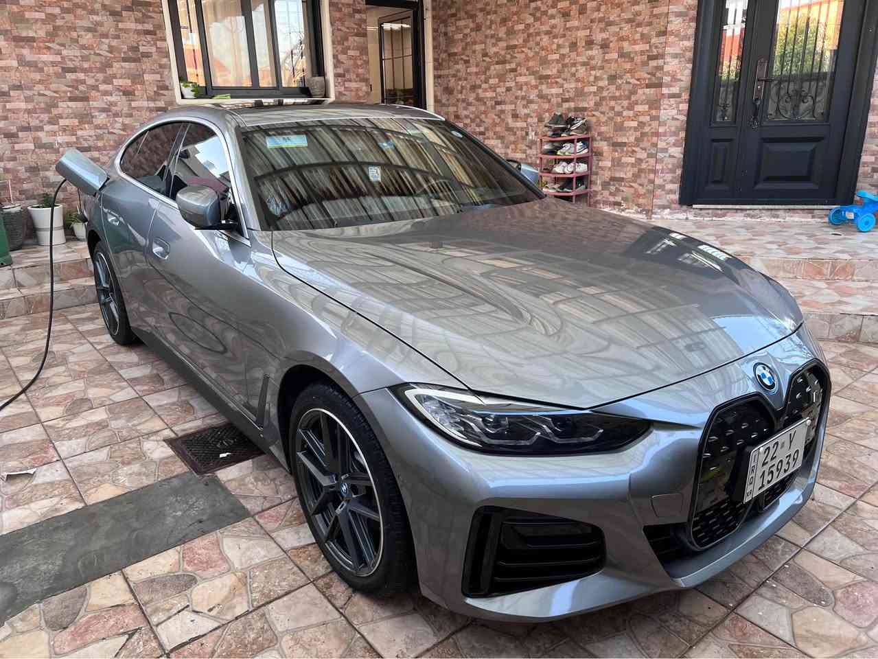 BMW i4 eDrive 35 2024
فول كهرباءي⚡️

بدون دواخل ارباك ستيرن بردات
مرجع بلادي فقت بونيت صبغ
شبر جملغ سكن امامي بدون اي
دواخل بشرط كلش نضيف سيارة
جاهز مجهز شاحنة موجود اصلي
دواخل احمر  داتاشو خمس كاميرات سمعات هرمان كاردون 
اربيل
***********
***********
فول كارة باي ⚡️
بێداخلی بس بونیت سبوغە سەرە جاملغی پێشەوە بستێک سبوغە داخلی بەشەرت  
هەموشت جاهزە کتابی جام رەشی لەگەڵە 
شاحینەی ئەسلی لەگەڵە 
اربيل أربيل, العراق

