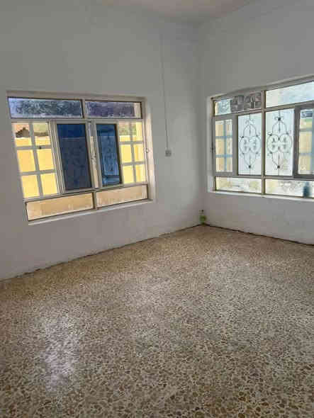 #دارللبيع 
طابو ملك صرف
________المساحه 250 متر ركن
بناء قديم مرمم جديد

فارغ تسليم مفتاح

#تفاصيل الدار
___ستقبال
مطبخ
____هول
غرفتين نوم 2
صحيات داخلية و خارجيه
__كراج سيارة
حديقة

#الموقع ابي غرق حي السلام

                       الاسفسار أكثر الاتصال
             واتساب ***********
                         ***********

                               #ملاحضه
                         لديك عرض ما عليك
                 غير مراسلة الصفحه او الاتصال
  ______________________________________
                     يتوفر لدينا كادر مختص
                 في البناء وترميم مقاولات عامه
                         ***********
