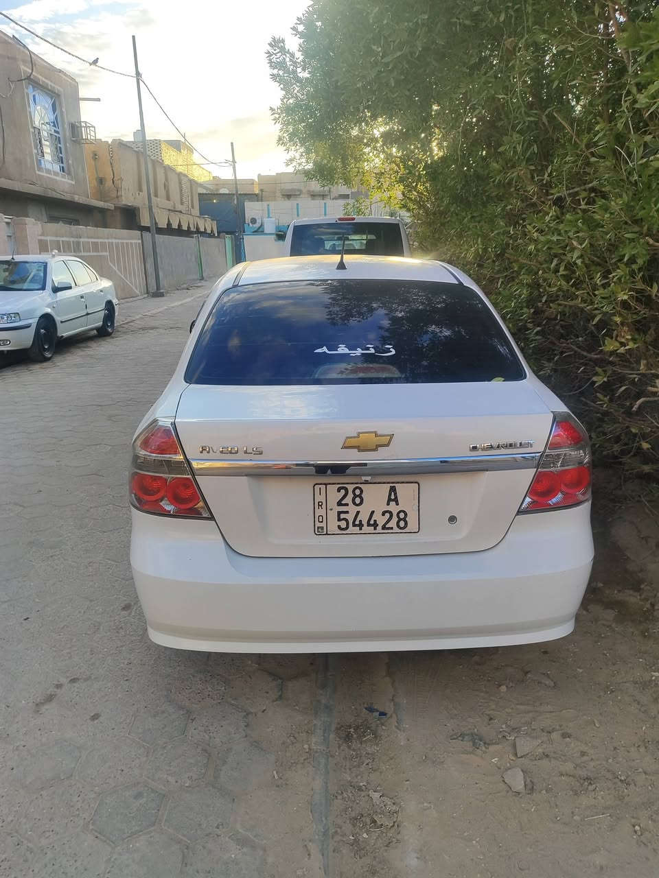 افيو 2009 مفتوح كير اوتو محرك 1400 بيها جاملغ الامامي جهت سايق مبدل وجاملغ الخلفي بي معجون بدون ضربه داخليه بيها صبغات داير اطيك حزام سنويه باسمي منتهيه بشهر 12 مكان نجف سعر 64 بيها مجال ***********
