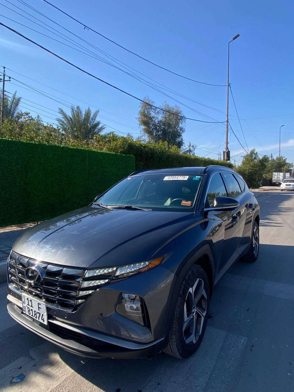 السلام عليكم
توكسان ٢٠٢٣
اعلى فئه برستيج vip بنوراما بصمه تحكم سير بلريمونت
خمس كامرات صندوق كهرباء شحن لاسلكي قطعتين تبريد
داخل جلد وهواي مواصفات بيها
حادثها ربع بنيد وربع من الجاملغ بدون ددواخل
مكاني البنوك
السعر١٩٠ وبي مجال
***********
