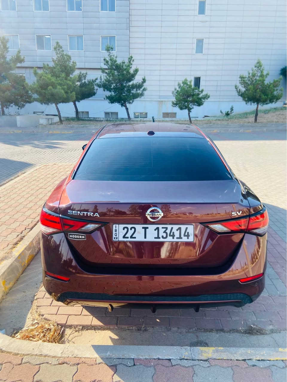 Nissan Sentra SV 2023
🚗 بۆ فرۆشتن: نیسان سێنترا SV مۆدێل 2023
📌 تایبەتمەندی و مواسەفاتێن سەیارێ:
• مۆدێل: 2023
• جۆر: SV (مواسیفاتێن ئەمریکی - وارد أمريكي)
• مەسافە (مەشیاى): 28,000 ميل
• مەکینە و گێر: ب شەرت، گەلەک پاقژ و بێ ئاریشە.
🛠️ رەوشا بەدەنێ (ضرر السيارة):
• سەیارە گەلەک پاقژە، تنێ تعدیل بارد یێ هەی ل سەر دەرگەهێ پێشیێ یێ لایێ سکن (رەخی راستی).
• بێ بۆیاغ (بدون صبغ) و بێ گوهۆرین (بدون تبديل).
•برشوت تني يا دكمه ي په قيه. 
💰 بهایێ سەیارێ:
• 13,500 دۆلار (135 وەرەقە).
📞 بۆ پەیوەندیێ و پتر پێزانینان:
• ژمارا تەلەفۆنێ: *********** اكر, نينوى
