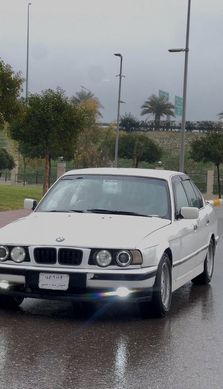 ٥٢٥ کەپس تۆماتیک فوللل فول بەس بێ سلاید ١٩٩٣ کوشین جلد گەرم و سارد تەبرید گەرمو سارد دەبڵ ئێرباگ دوگمەی s بەناوکردن وەکالە غرامە پاکانە برانەوە گێر مەکینە هەمووی بە شەترت پێشی لەی سەکن تۆزەکی هەیە سەحری ٤٠ مەجالەکی زۆر کەم سەیارەکە سەنەویە بە شەرتی ئەوەلیاتە
*********** 
وەتسئاپی لەسەرە
