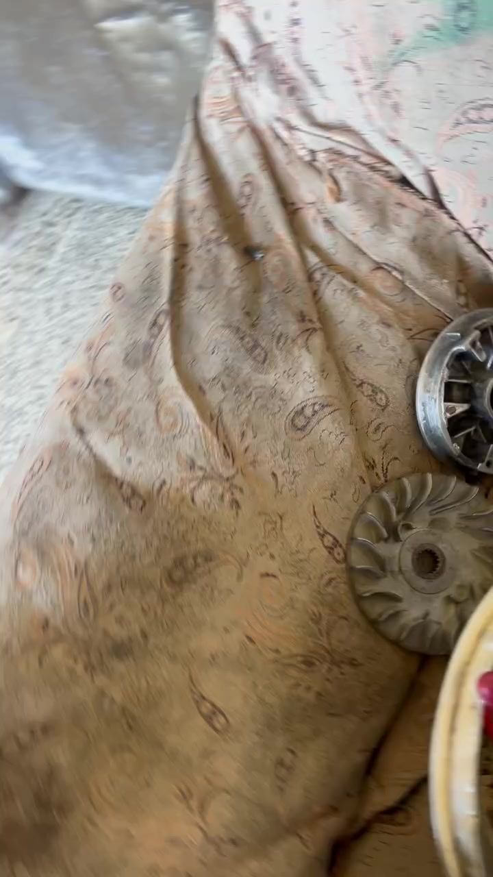 سلام عليكم عندي غراض ماكس للبيع كابريترات عداد 4 
واحد كابريتر 140 سكنس فحل اوجبلي او جميع لدراجات ل140 
كابريتر بعدها مال رمبة بجلاحها شرططط 
كابريترات ماكس ياباني 3 واحد تفيدك تفصيخ اذه تريد وثنين شرط شغالات كفرات ماكس عدله لون ابيض كامل موجود عقول ماكس عدله قبق هندر ماكس ياباني.كلج خلفي ماكس سكنس فحل كامل وهوه ول بانز ولطاسه اسعار طبلي خاص وتدلل وادزلك باقي التفاصيل مو كلها ناشرها هندر ماكس عدله.+كلجات امامي خلفي 140


**إذا كنت صاحب هذا الإعلان وتريد حذفه لأي سبب، رجاءا أرسل رسالة إلى الدعم الفني**