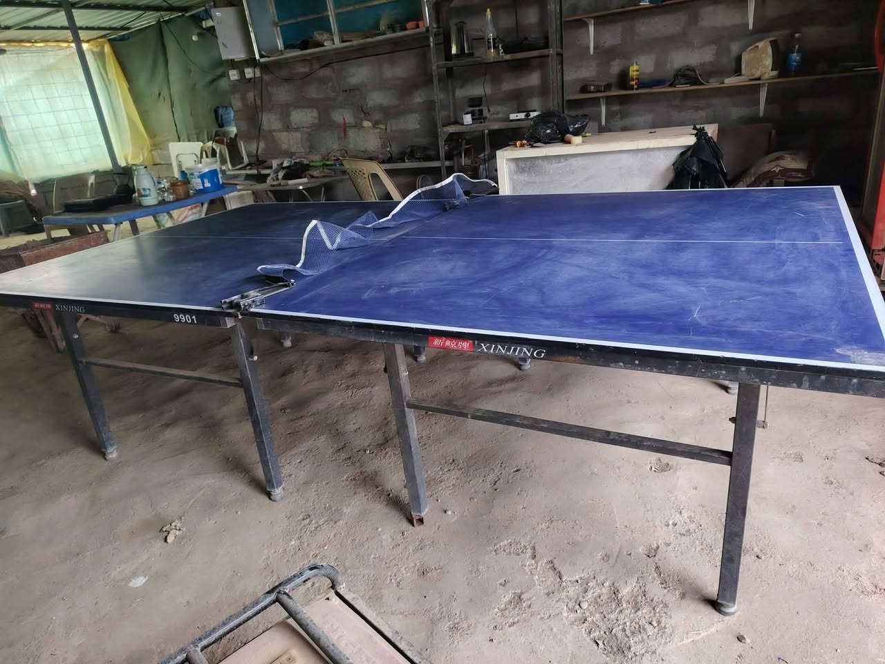 منضده للبيع النظافة ٩٠ بالمية فقط تراب ينمسح تطلع لوز مكانها ديالى الخالص ناحية السلام *********** السعر ٢٠٠ الف
