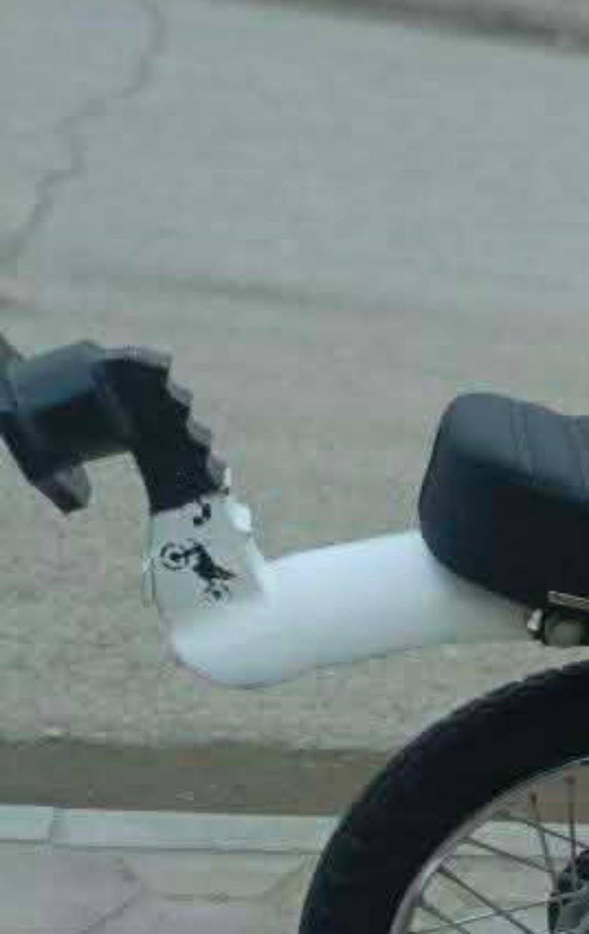 سلام عليكم شباب باكستاني للبيع او مراوس بطياري


**إذا كنت صاحب هذا الإعلان وتريد حذفه لأي سبب، رجاءا أرسل رسالة إلى الدعم الفني**