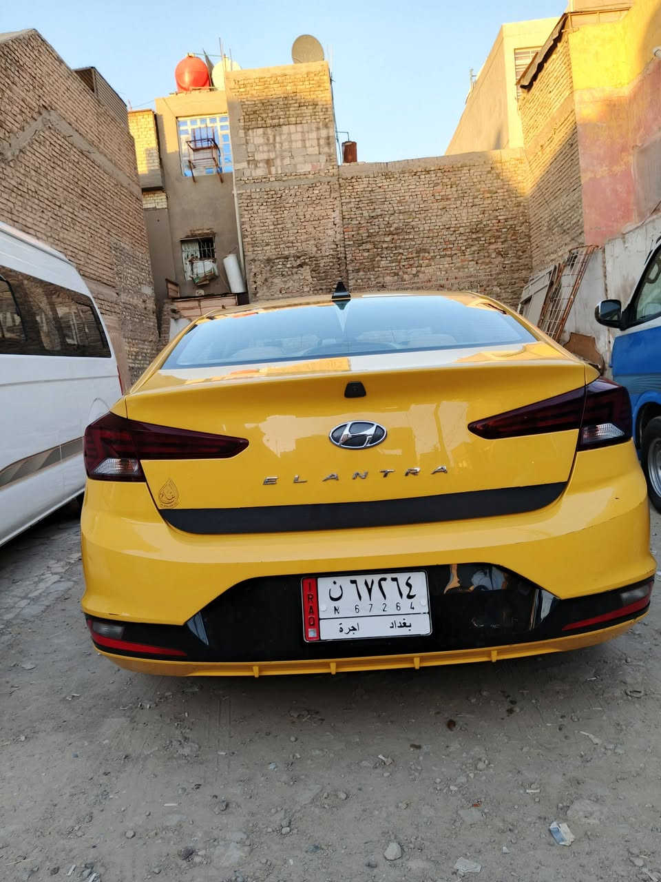 سلام عليكم النترا للبيع موديل 2020 وارد امريكي كير مكينه خير من الله تبريد ثلج حادثه موجود داخل الصور سعره 135 وبيه مجال مكان بغداد الامين الثانيه ه ***********
