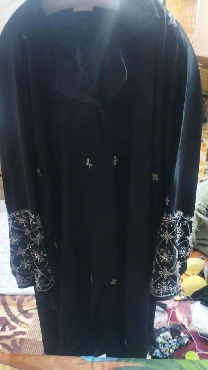 قياس الحذاء 42وجبه قياس تلبس طول 170/وزن 80


**إذا كنت صاحب هذا الإعلان وتريد حذفه لأي سبب، رجاءا أرسل رسالة إلى الدعم الفني**