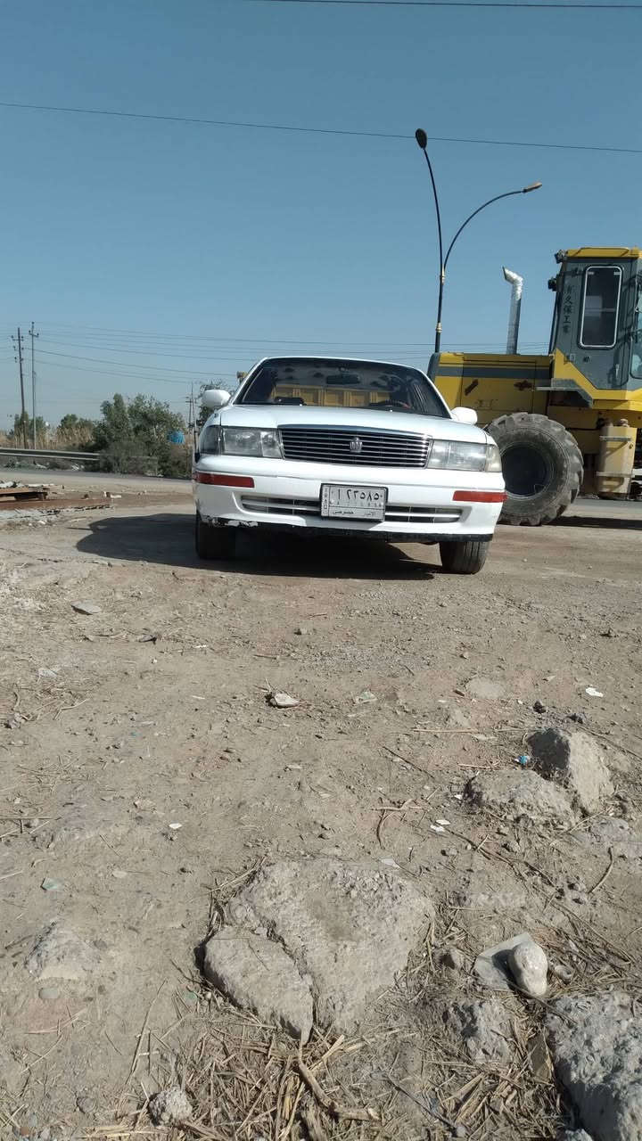 سلام عليكم بطه البيع موديل ٩٢ رقم انبار مشروع وطني سنويه ٢٧مكفوله من كص نقل جثه ٥٥ وبيه مجال العنوان بغداد مشروع الوحده  ***********
