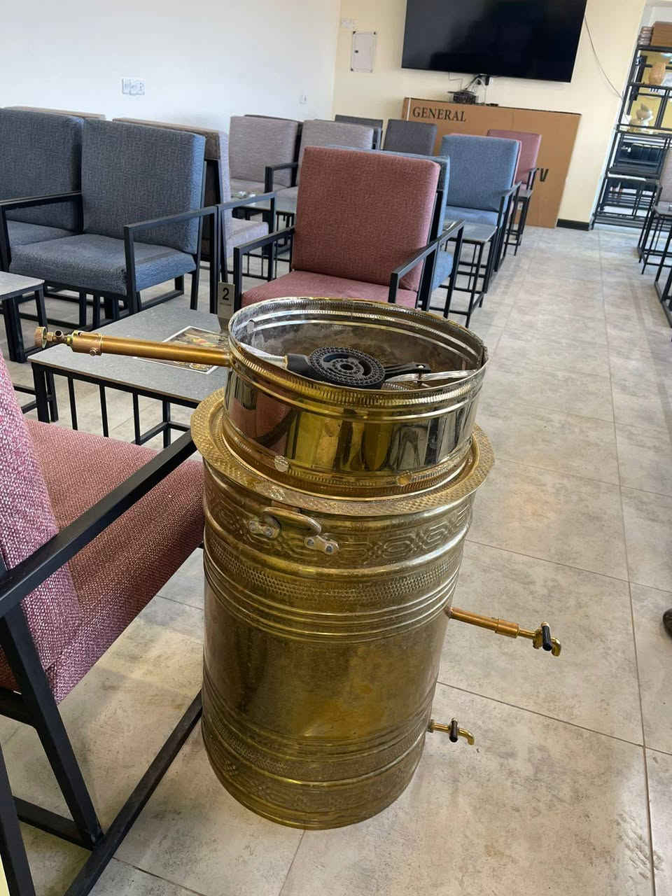 سماور للبيع كهرباء وغاز للبيع
مكاني مدينة الصدر
***********
