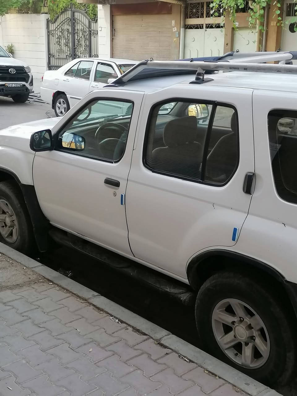 نيسان اكسترا موديل 2000 كير عادي بشرط  رقم اربيل تبريد شغال   شرط التحويل و الوكالة قفل مركزي جامات كهربايي  نظام غاز و بنزين  السعر 65$ بي مجال ترهم مراوسة المكان كركوك رحيماوه***********/***********
