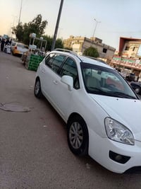 كيا كارنز 7راكب موديل 2012 فول مواصفات مالك بغداد كفاله عد قبق صندوق  ...