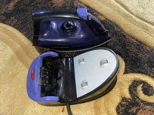 ملگانه ملابس حجم كبير قاعده خشب

سعر 50  ***********
