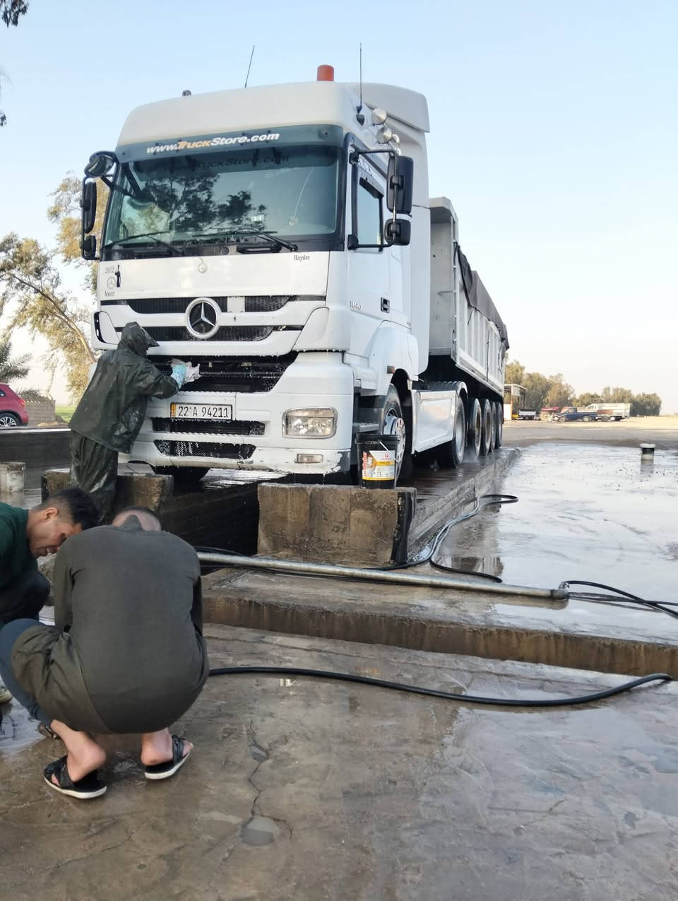 اكسور 2009 مرسم نساف 4دناكير كفاله عامه تريد بس راس او كامل مكاني بغداد ***********
