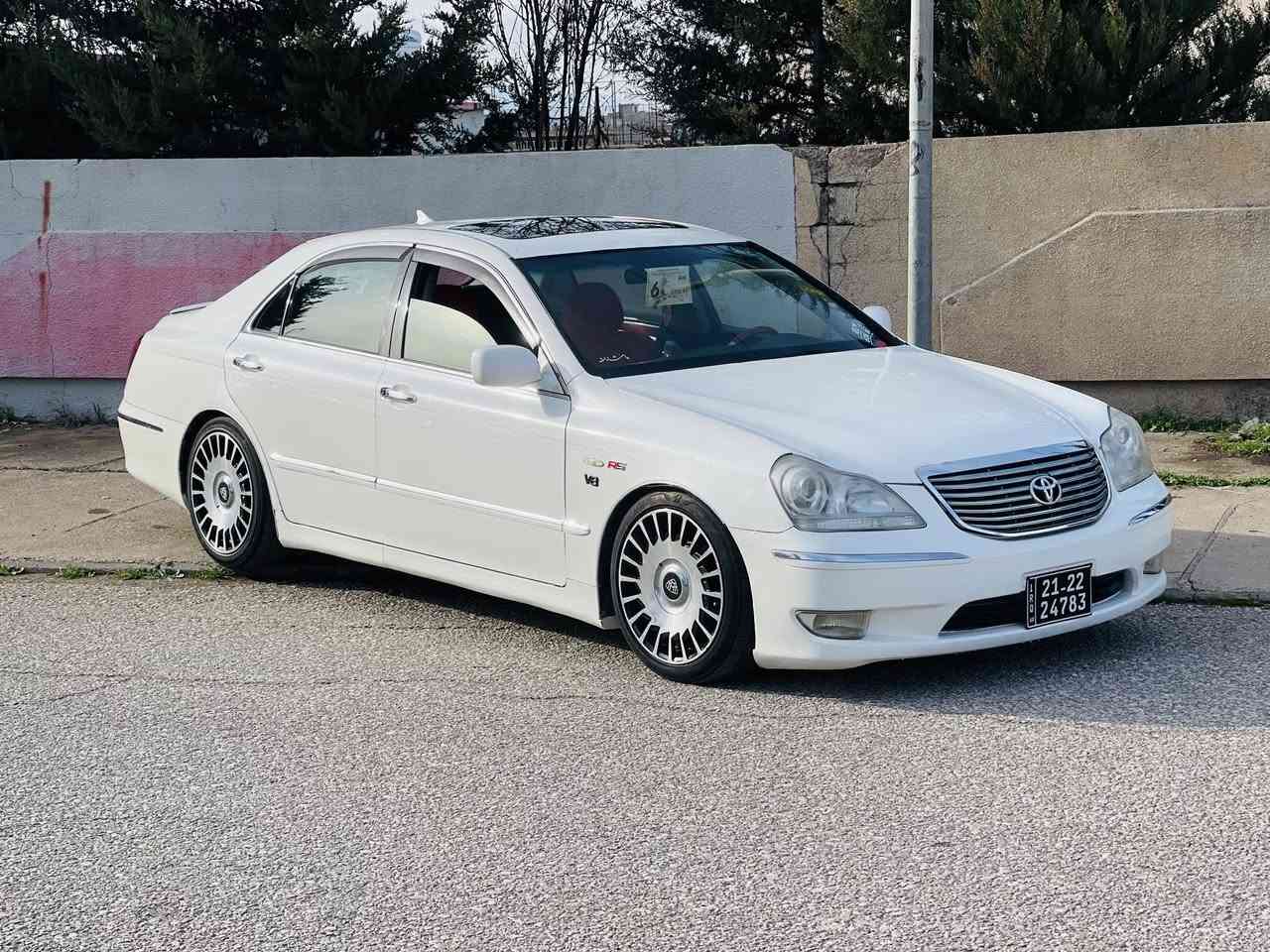 توێتا کراون ماجێستا  (٢٠٠٥) بڕاوە بۆ فرۆشتن
٤دوگمەی سڵایت
ئاوێنە شەفت
کوشن خەزن 
کوشن کارەبا
دەبڵەکانی حوڕ کراوە
کامل مەسرەف 
ناو ڕەشی ساج سوور
ساجەکانی شکاویان نیە
سعری ٤٧گەڵاو مەعمەلەیە برایانە
شوێن شارەزوور
ژم: ***********
***********
