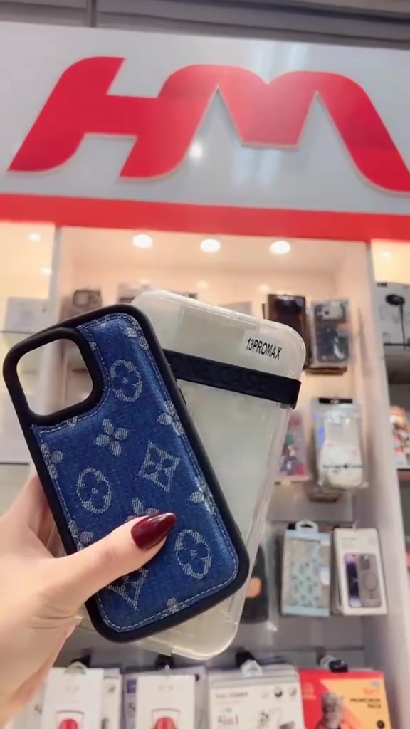 📱 لدينا جميع أنواع كفرات ايفون
من iPhone 11 حتى iPhone 17

✨ أحدث الموديلات وأفضل التصاميم
✔️ حماية عالية
✔️ خامات ممتازة
✔️ ألوان وأنماط متنوعة
✔️ خامات سيليكون، جلد، شفافة، مقاومة للصدمات، فاخرة وجلسات مميزة

📌 الموديلات المتوفرة:
🔹 كفرات iPhone 11 / 11 Pro / 11 Pro Max
🔹 كفرات iPhone 12 / 12 Mini / 12 Pro / 12 Pro Max
🔹 كفرات iPhone 13 / 13 Mini / 13 Pro / 13 Pro Max
🔹 كفرات iPhone 14 / 14 Plus / 14 Pro / 14 Pro Max
🔹 كفرات iPhone 15 / 15 Plus / 15 Pro / 15 Pro Max
🔹 كفرات iPhone 16 / 16 Plus / 16 Pro / 16 Pro Max
🔹 كفرات iPhone 17 / 17 Plus / 17 Pro / 17 Pro Max

🔥 متنوع بين:
🔸 كفرات شفافة
🔸 كفرات مضادة للصدمات
🔸 كفرات جلدية فاخرة
🔸 كفرات رياضية
🔸 كفرات مع حلقة (Ring)
🔸 كفرات بشواحن مغناطيسية Magsafe


**إذا كنت صاحب هذا الإعلان وتريد حذفه لأي سبب، رجاءا أرسل رسالة إلى الدعم الفني**