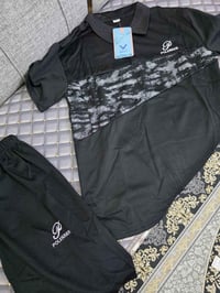 ملابس • مراسلة خاصة