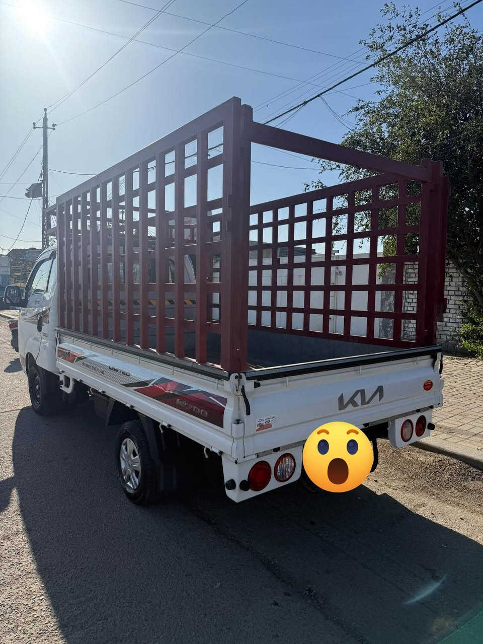 كيا بنكوموديل 2023 رقم بغداد السياره حدثهه بسيط  السعر 135الاستفسار ***********
