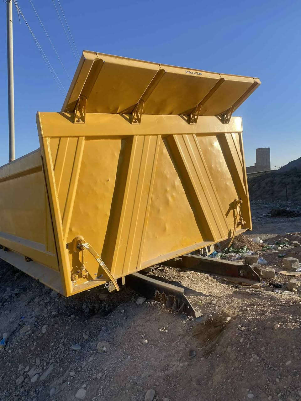 بودي اكتروز بلادي للبيع السعر 50ورقه مع مجال ***********
