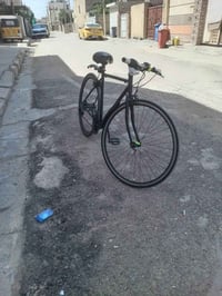 ؛ السلام عليكم بايسكل للبيع c700 ٧مكاين  البايسكل نضيف رقم 07778008091