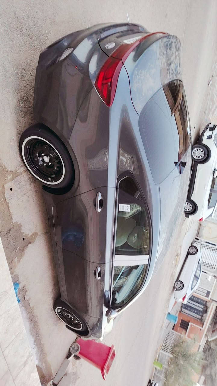 كيه فورتي موديل 24لبيع سياره ماشيه 30الف جديد حيل وجاهزه على اخر حبايه محرك 200دوش تبريد ثلج شرط كير محرك كفاله منضومه  عدسات جديده تخم تاير جديده هو ويل توني شاده دوشمه عام كشنات ارضيه سفريات جنطه  رقم بصره بأسم عمي وكلشي واضح كدامك وحادث كادامك ماضام شي  عليك سعر 130وبيه مجال مكاني ناصريه مركز هاذ راقمي ***********نتصل برقم
