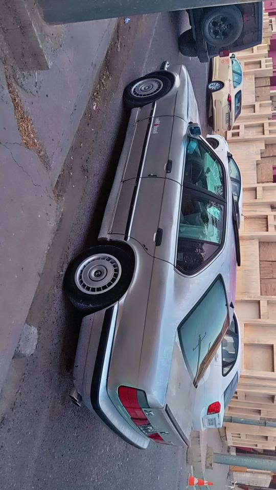سەرەتا بە ناوی خوای گەورە ئەو بیئیمە بۆ فڕۆشتن مۆدیل 94یە 525 ی  کە پسە گیر عادیە سلایتە جام کارابایە قفل مەرکەزیە تەبریدە ئارم پلاستێک دهۆکە وەرگران و بڕانەوە بە شەڕتە گیرو مەکەینە بە شەرت سەیارەکە بەس تۆزێک ڕەنگی کاڵ بۆتەوە لە هەولیرم سحر 26ماجال *********** واتساپی لەسەرە هەر کەسێک موشتەری نییە بێزارمان ناکات أربيل, العراق
