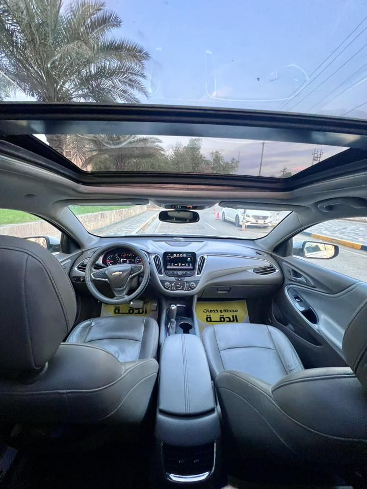 🟣 ماليبو 2018  LT2  فئة الفول  البنوراما
▪️بصمة , تشغيل عن بعد , ابواب بصمة 
▪️ كشنات جلد + كراسي كهرباء + تدفئة ، 
▪️شاشة لمس
▪️نظام auto stop
▪️تبريد قطعتين 
🔘كاميرا دوارة خلفية 
    حادث سطحي خفيف موجود بالصور 

▪️وبعد بقية مواصفات الLt2 المعروفه ماذاكرهن 
 
▪️السعر 118 ورقة بيها مجال
▪️هاتف/***********
