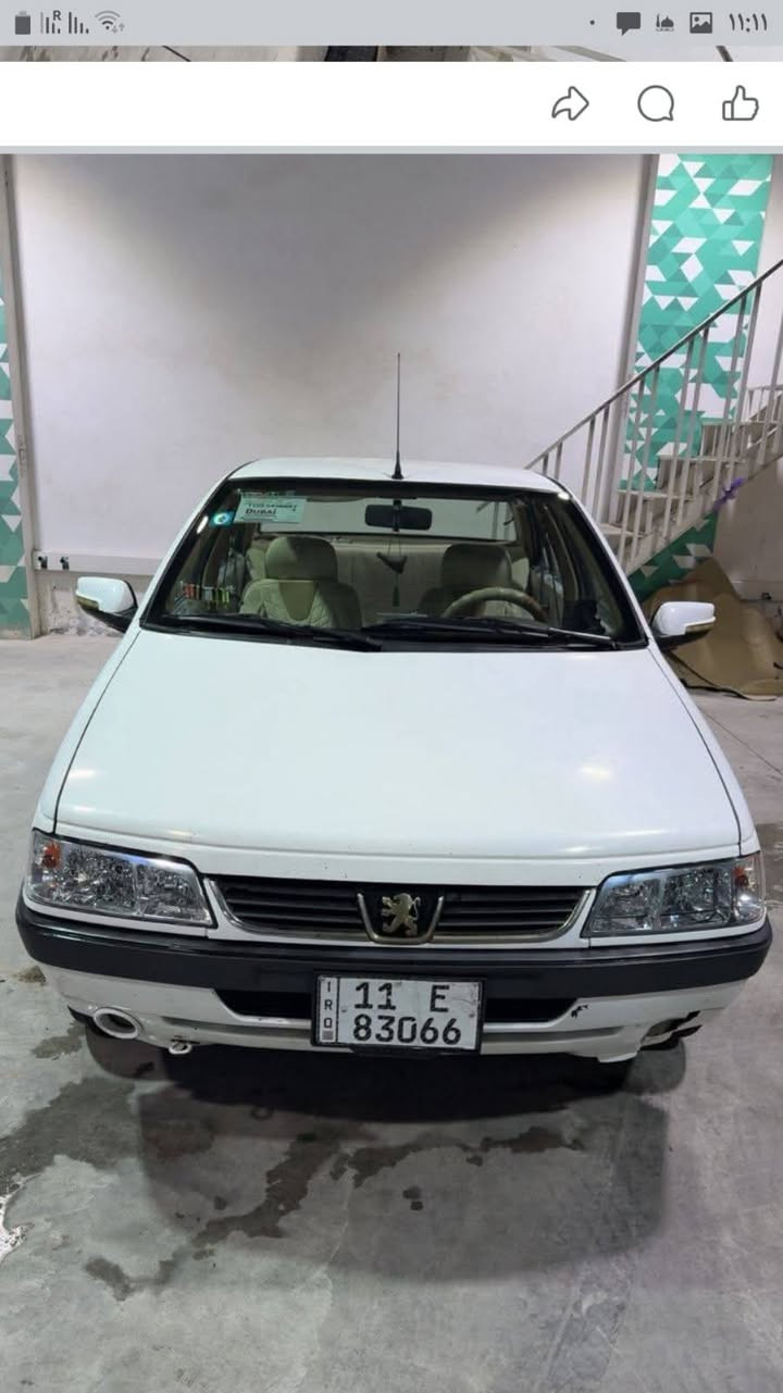 السلام عليكم بيجو لميس 2013 سياره بدون صبغ بيها شويه بل هلال الي يم القبق مال بانزين محرك بي تبخير السعر 40 وبي مجال تواصل ***********
