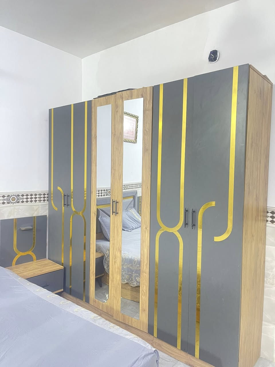 للبيع غرفه  تركي خمس قطع مع دوشك نفرين ب ٤٠٠ الف 
العنوان بغداد الري مجاور حي الاعلام


**إذا كنت صاحب هذا الإعلان وتريد حذفه لأي سبب، رجاءا أرسل رسالة إلى الدعم الفني**