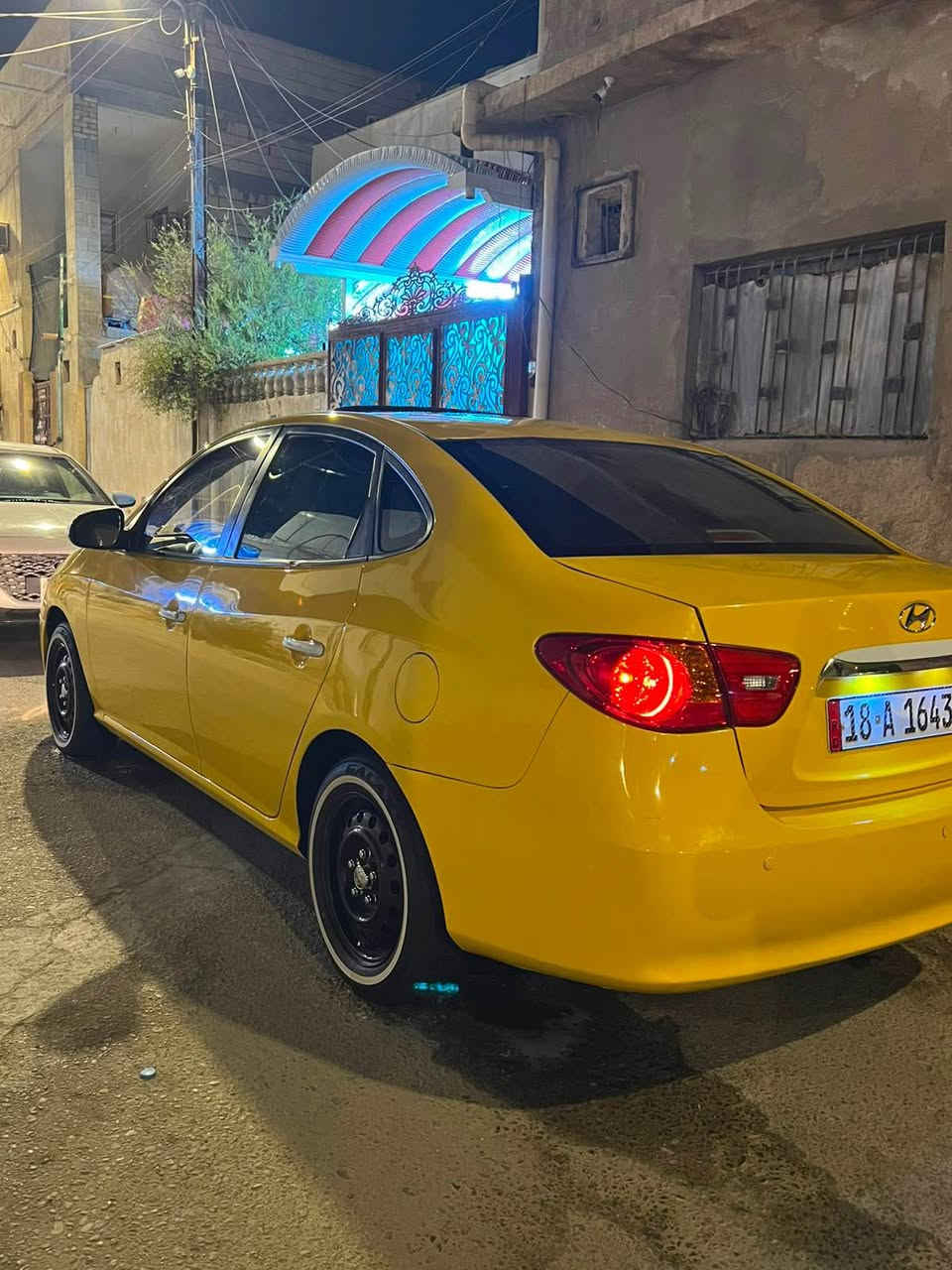 السلام عليكم النترا مديل ٢٠١١ خليجي رقم بابل شرط تحويل مصفره هيئة وغرامات سيارة ستوه مصبوغه مكينه ستوني شاده حاويه تبريد قبل سبوع منضومه جديده تخم تاير جديد حداده من اطول للطول جديده غرفه مدوشه جديده سيارة جاهزه ع اخر حبايه مكاني البصرة اتصل وبخدمتك السعر ١٠٠ وبيه مجال للأستفسار *********** شط العرب, البصرة
