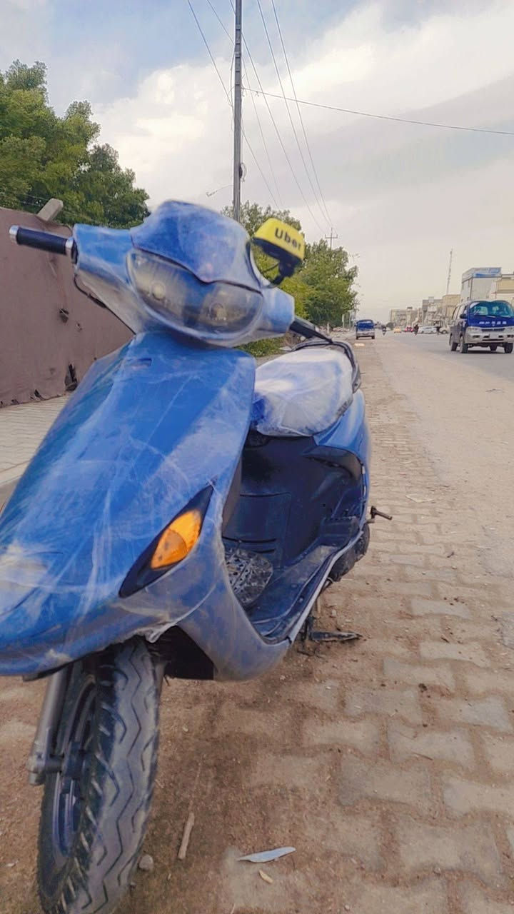 دراجه فراشه البيع دراجه نضيفه كلشي بيها شغال
***********
