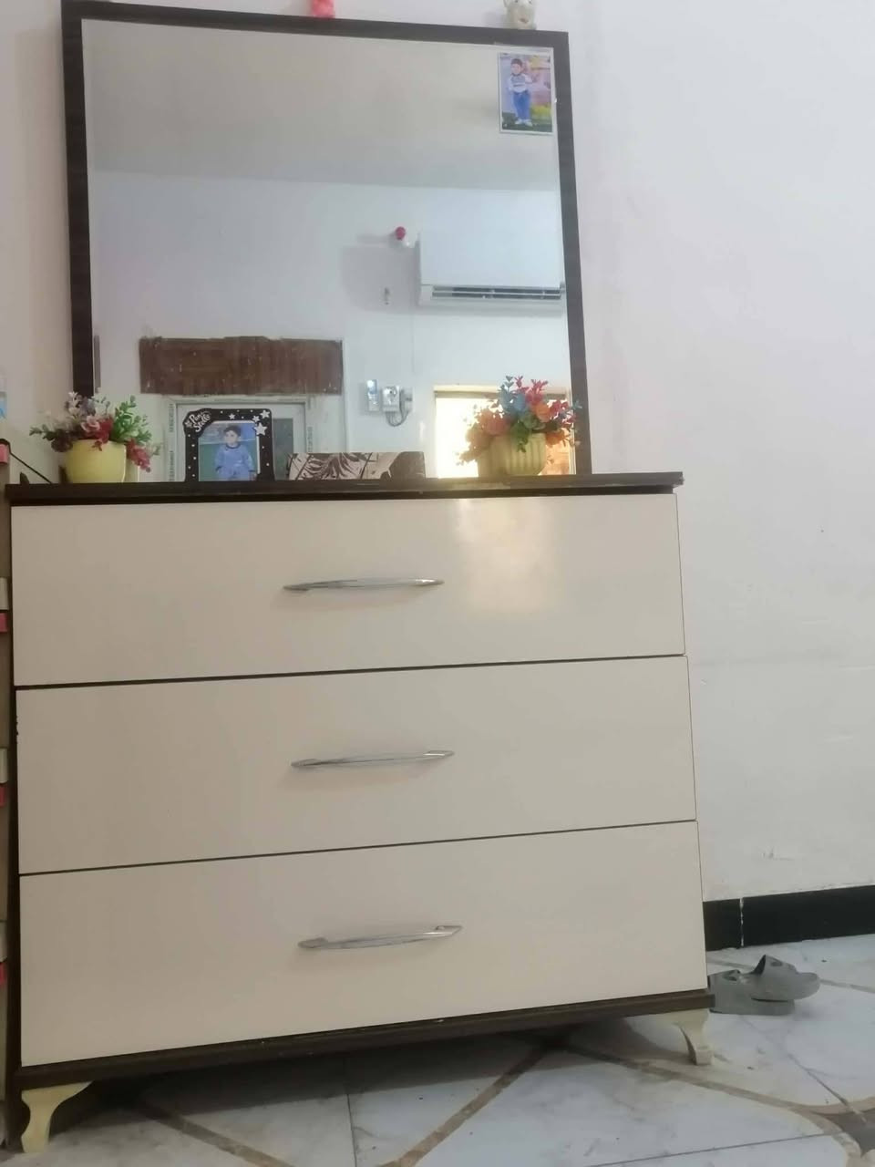 300 وبيها مجال


**إذا كنت صاحب هذا الإعلان وتريد حذفه لأي سبب، رجاءا أرسل رسالة إلى الدعم الفني**