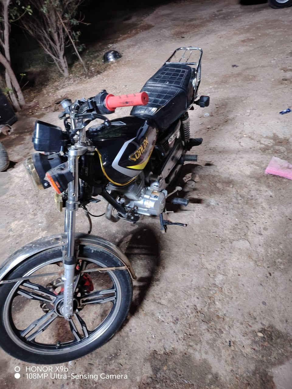 سلام عليكم دراجه سيفان موديل ٢٠٢٣ واواق اصليه مكان الدراجه بابل المحاويل السعر ٥٢٥ وبيه مجال بسيط مكان كفاله عامه من الفتح كهربائيات كله شغاله كفاله عامه ***********
