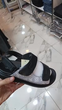 صندل طبي • صيفي • شارع المصرف