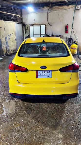 السلام عليكم كيا فورتي 2017 
بنيد وجاملغ مبدل تكسي بغداد
مصفر هيئة وغرامة
السيارة بدون دواخل ولا ايرباك طاك
السيارة مدوشمه كاملة 
وبيها منضومه غاز 
السيارة جاهزة من كلشي
السعر 110 
اتصال فقط
0771 425 6213
