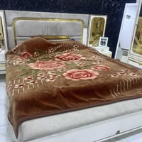 غرفه نوم • للبيع • أثاث