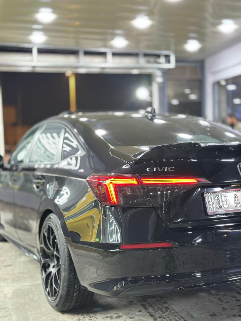 السلام عليكم
هوندا سيفك 2023

فئة ال sport

بصمة 

تشغيل عن بعد 

رادار امامي خلفي جانبي 

لد امامي خلفي 

بصمة ابواب 

كيجات دجتل 

نظام ايكو سبورت نورمال 

نظام ترحيب 

شاشة اعطال

كامرة 

فتحه  سقف 

وبعد هواية مواصفات 

تخم تاير وباتري جديد

محرك 2000 تنفس طبيعي 

الحادث  بنيد فقط صبغ وجامغ مرجع ع بارد

(سياره رقم انبار معوقين وكاله عامه )

السعر  145وبيها مجال 

مراوس  حسب القناعه

للستفسار ***********
