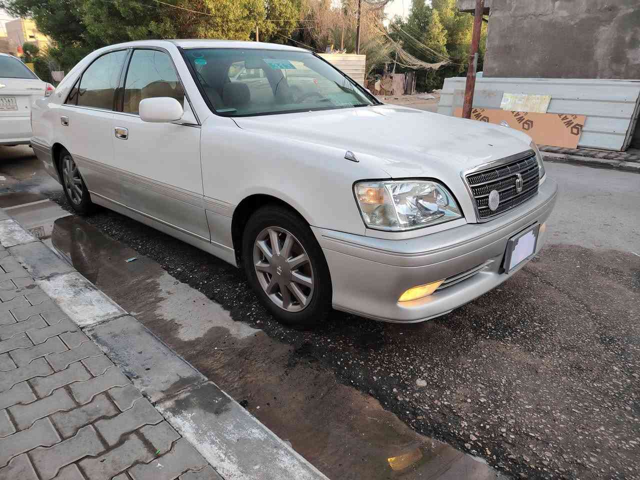 للبيع ملكه رقم  كركوك مدفوك كمرك وضريبه قرصه موجود عندي وكاله عامه بيه رقم حديد مو كارتوني 
مديل 2004
محرك سي 9 VVT
فوك وجوه نجف 
شاصي 71 
برده خلفيه
تخم تاير جديد
كير مكينه جدد
تبريد ثلج
مكاني نجف *********** 
السعر 105 وبيه مجال سياره جاهزه
